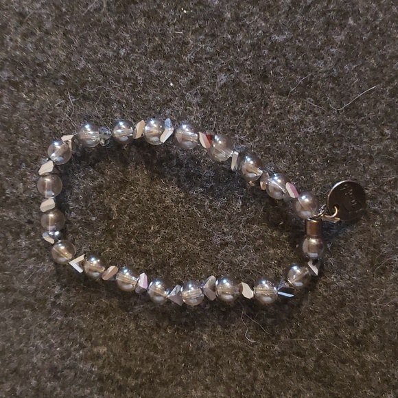 Erimish "Dark Knight" 5 bracelet stack - Picture 6 of 6